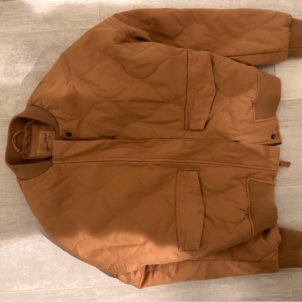 New Without Tags, Universal Threads Quilted Jacket - image 2